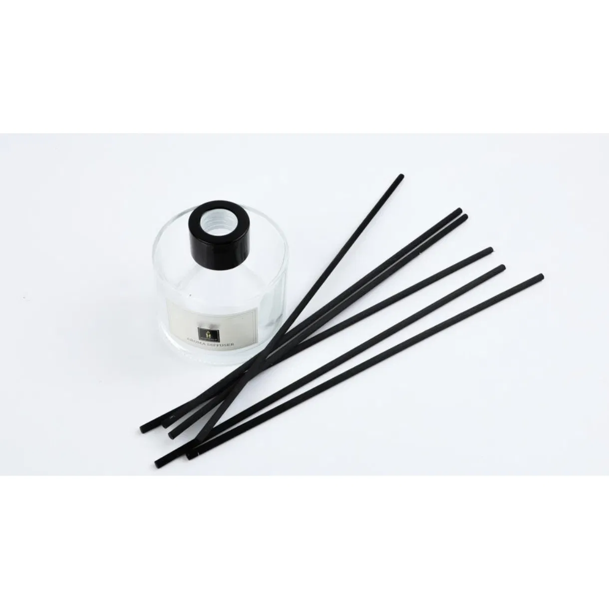Factory Price Relaxing Eco-Friendly High-Quality Reed Sticks Essential Oil Diffuser for Yoga