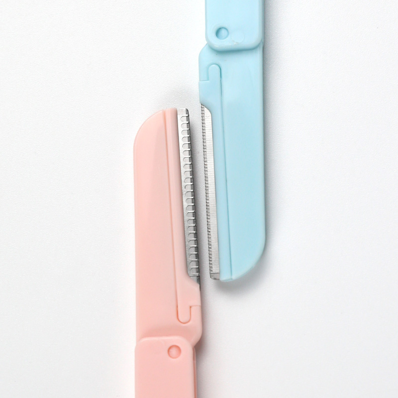 Precision Eyebrow Razors: Portable 3-Pack for Flawless Makeup