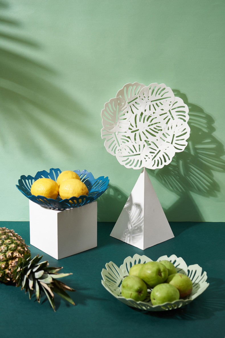 Wholesale Food Grade Hollow out Plastic Fruit Plate Decorative Dry Fruit Tray