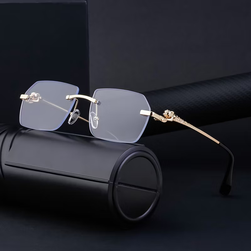 Hot Style Women Luxury Fashion Sunglasses Round Frame Vacation Driving Sunglasses