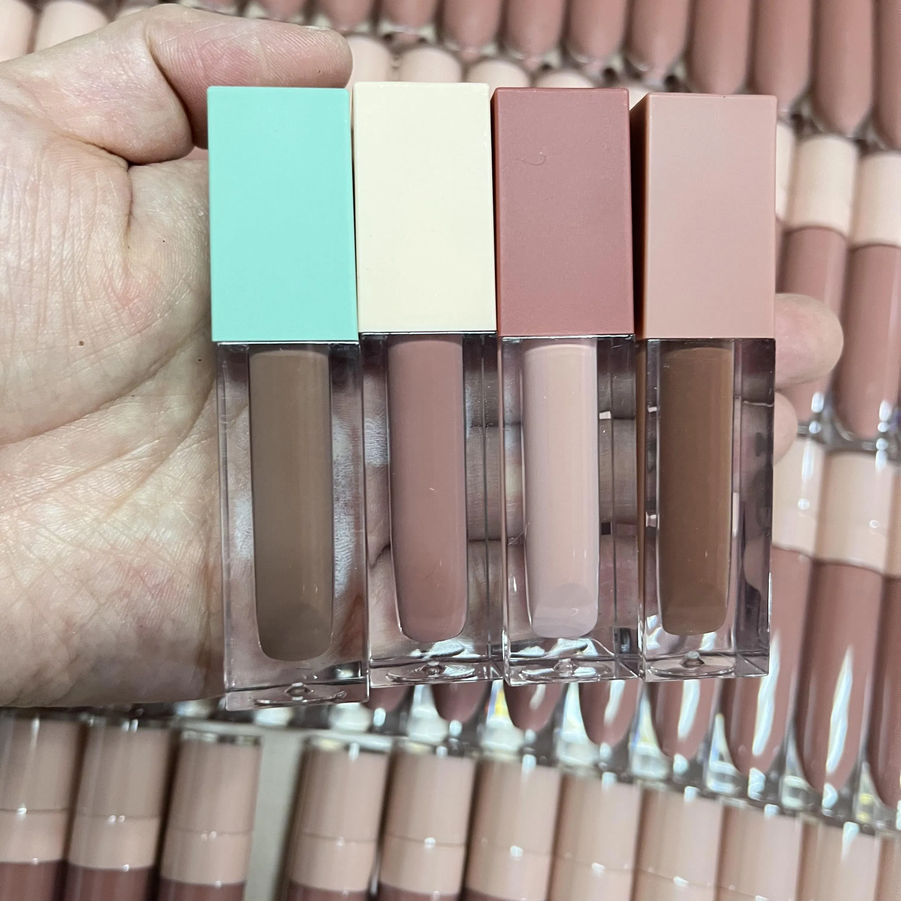 Custom Nude Lipstick Matte Finish Liquid Lipstick Perfect for Any Occasion