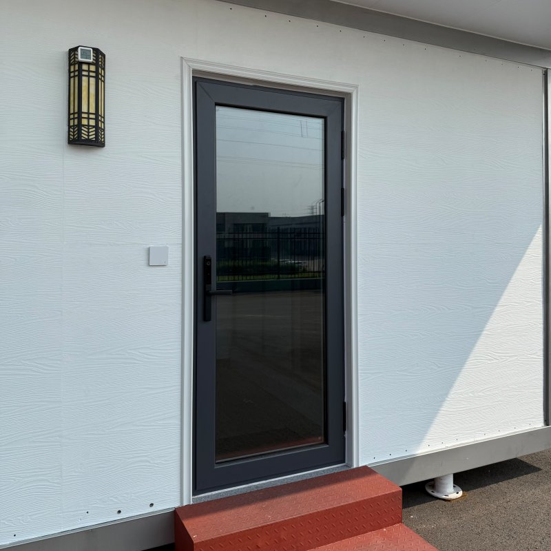 Modern Capsule House – Fast Installation and Durable Steel Structure