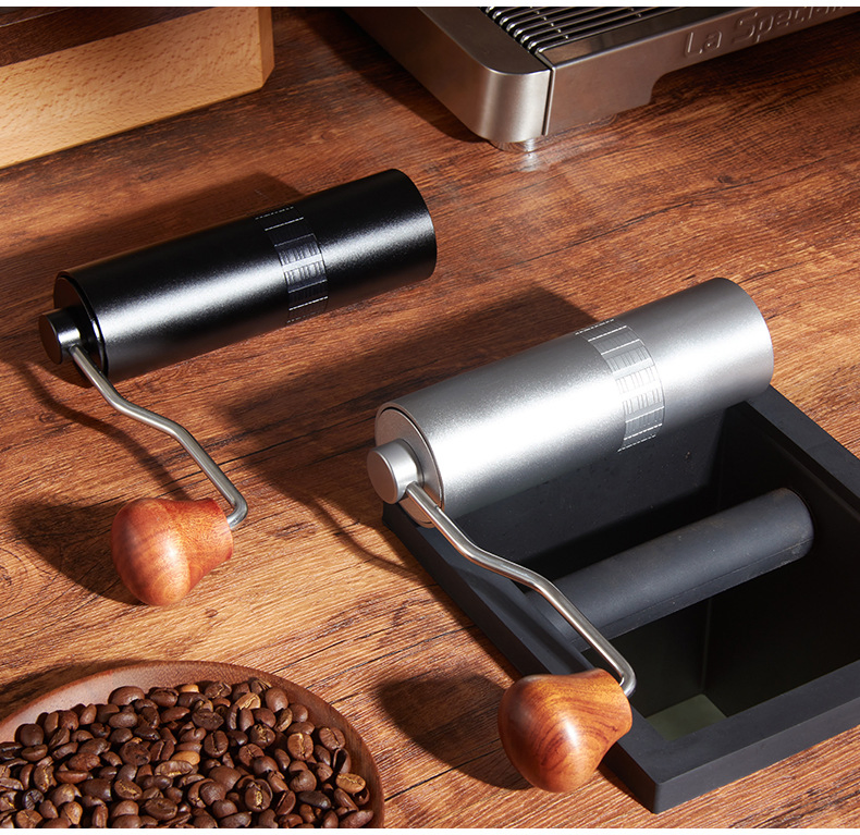 High Quality Portable Stainless Steel Manual Coffee Grinder with Adjustable Coarseness Espresso Machine