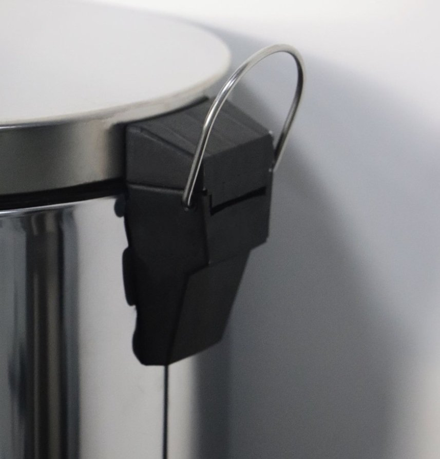 Мусорное ведро с педалью из нержавеющей стали