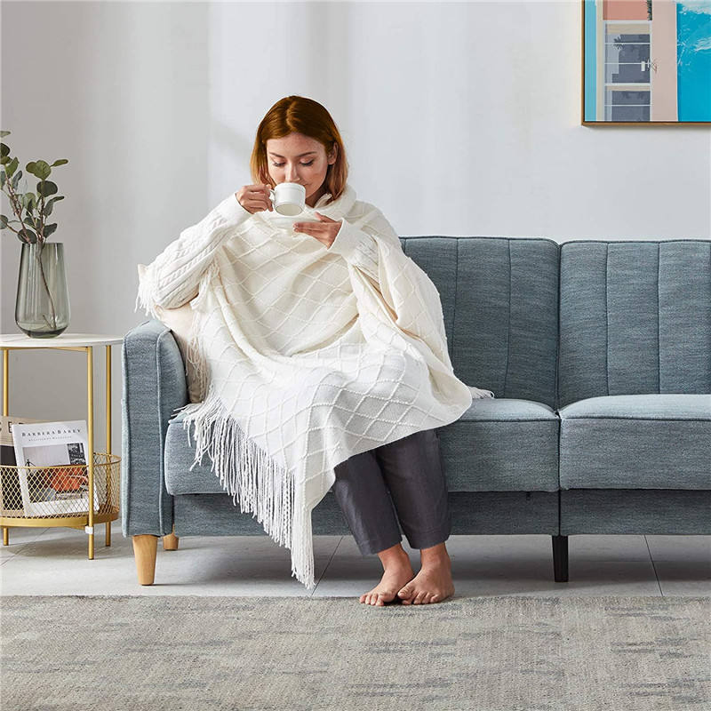 Anti-Bacteria Rectangle Home Decoration Knitted Wool Throw Blanket for Beds with Tassel