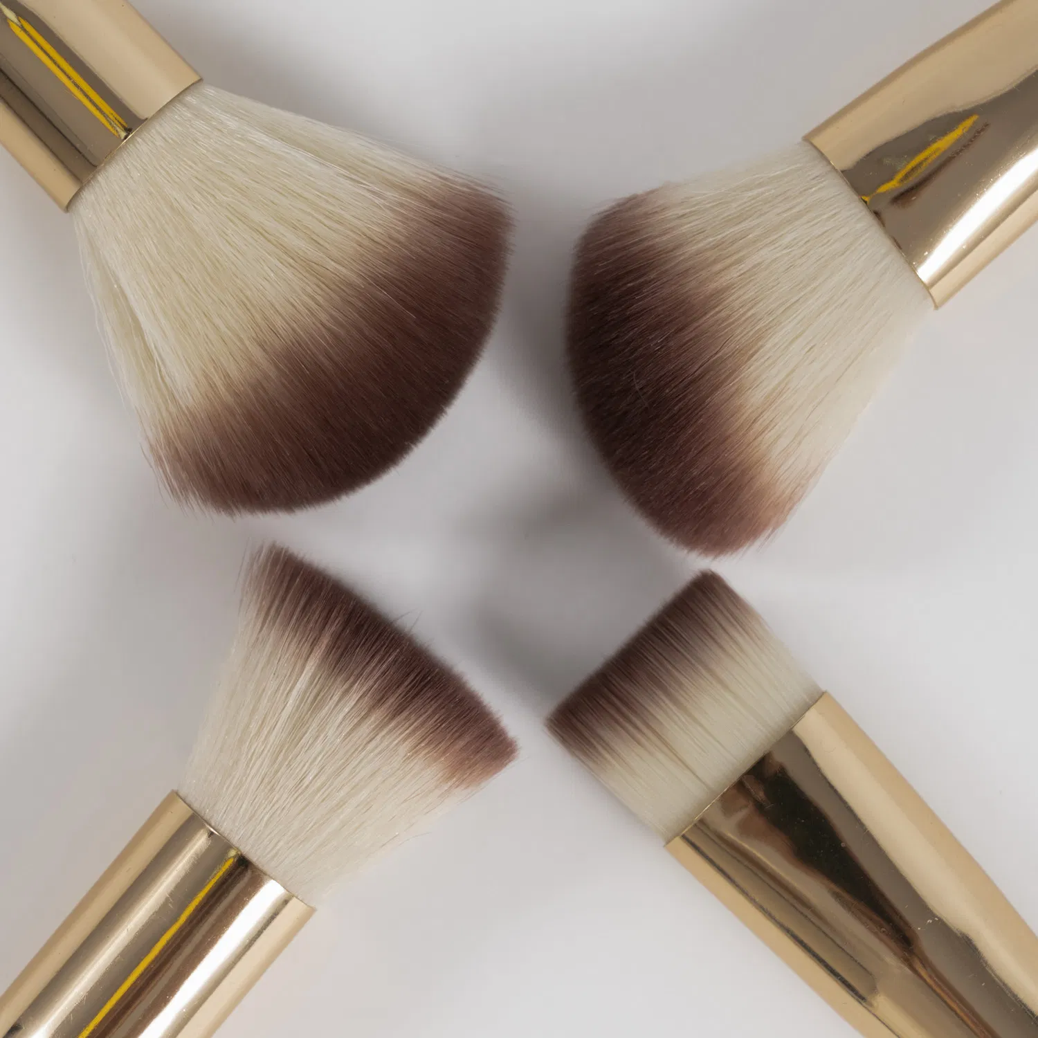 Smooth Non Sticky Powder Skin Friendly Non Poking Face Multi Purpose Makeup Brush Set