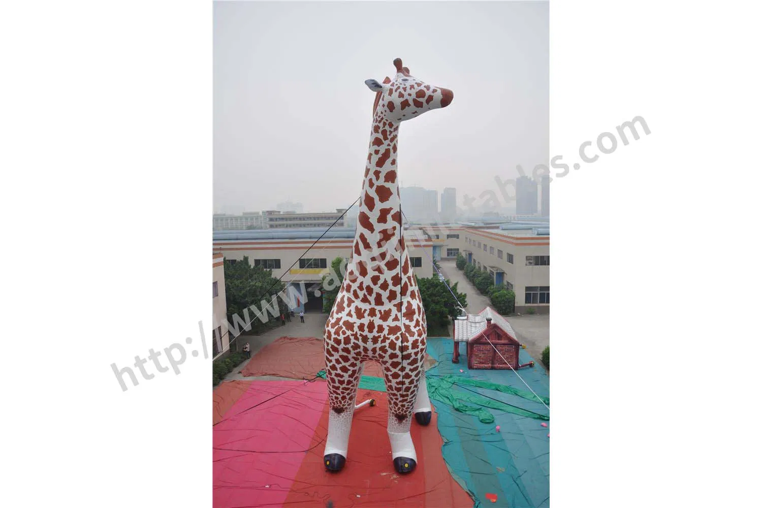 Aoqi Inflatable Giant Giraffe Animal Model Aq74350
