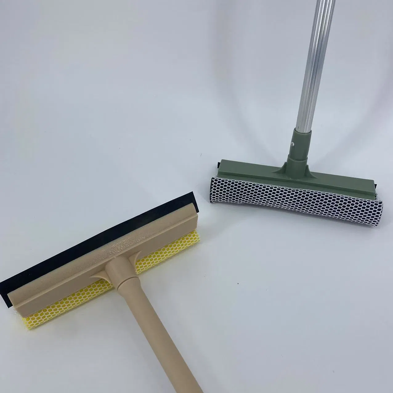 Squeegee for Window Cleaning, Squeegee and Sponge Scrubber Combi with Stainless Steel Pole, Extendable Window Cleaner for Car, Sliding Door, Shower Glass