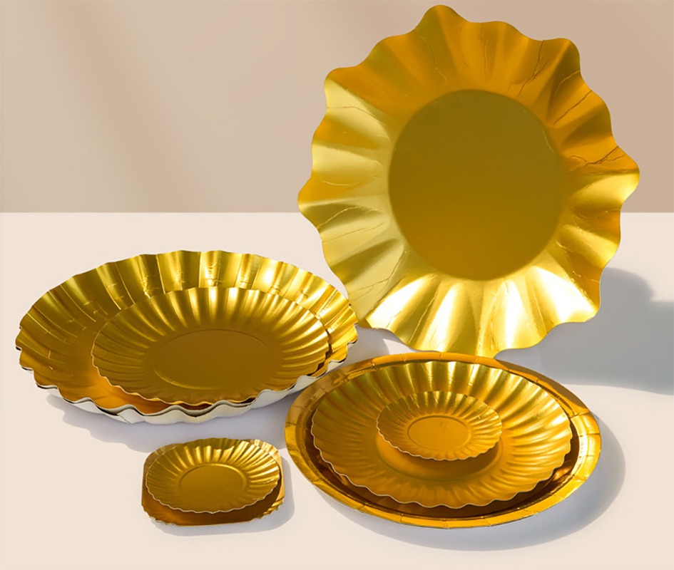 Modern Disposable Paper Dinnerware Sets Paper Tray for Parties Weddings and Restaurants Paper Plate Supplier