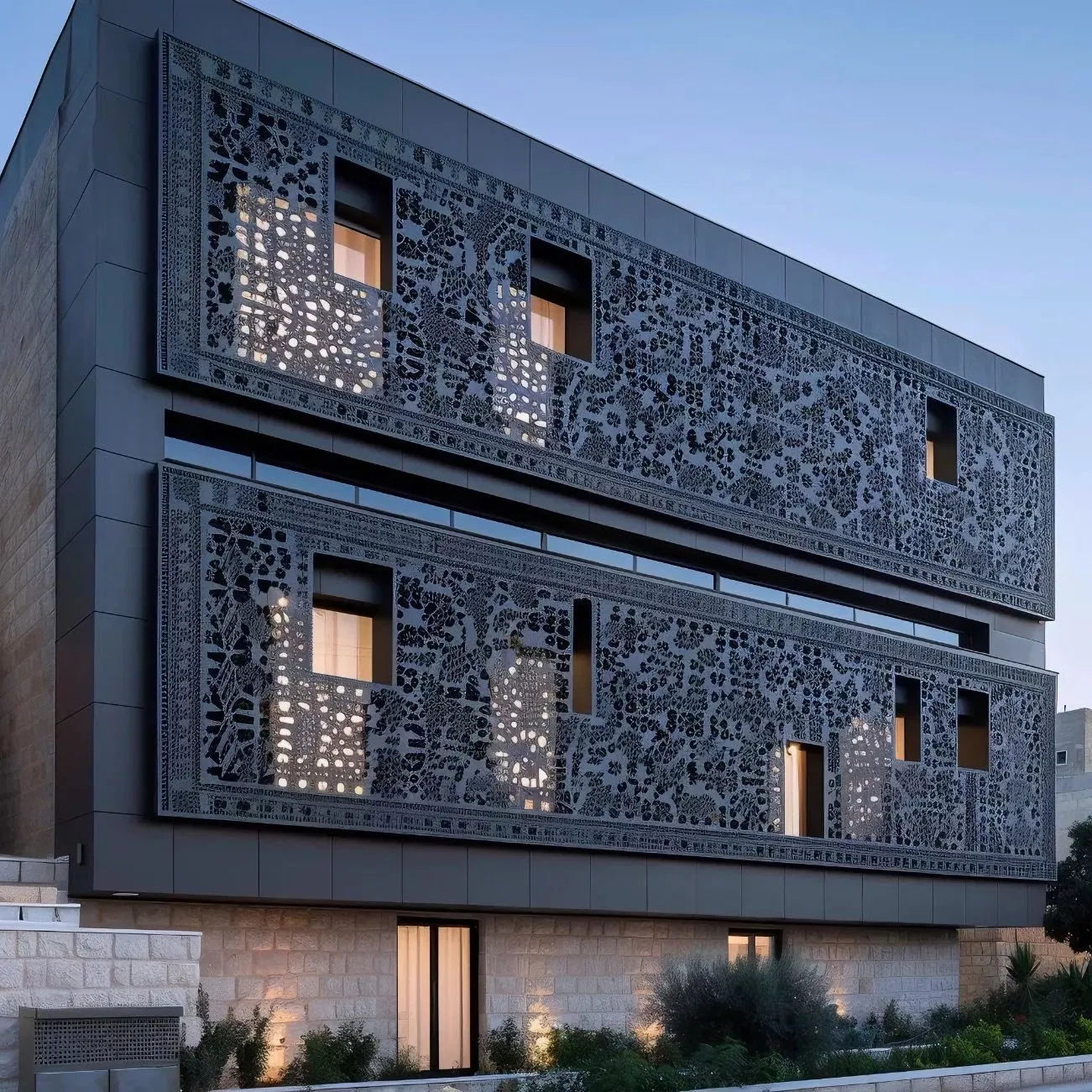 Aluminum Facade Custom Designed Patterns Easy to Install PVDF Coating Perforated Carved Aluminum Panel for Wall Cladding