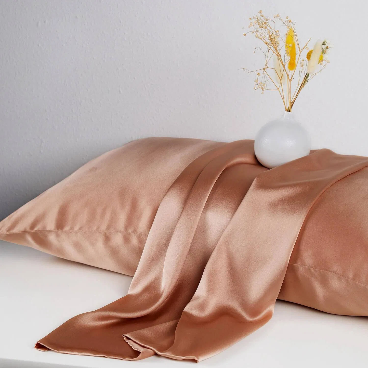 Wholesale Organic Envelop or Hidden Zipper Style Soft Breathable Silk Pillow Cover 100% Mulberry Silk Pillow Case