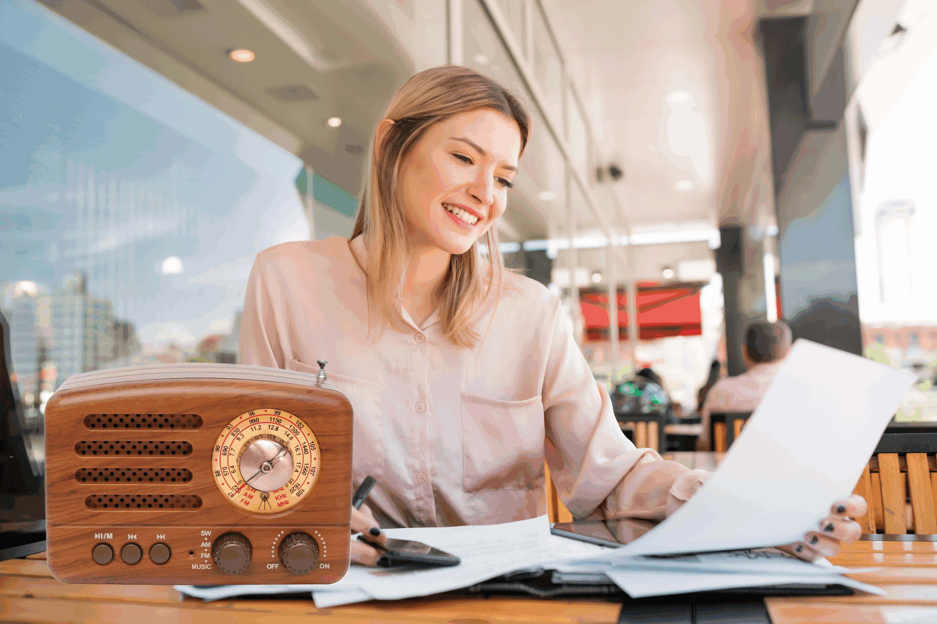 Портативное ретро-радио с Bluetooth, FM/AM/SW, USB, TF