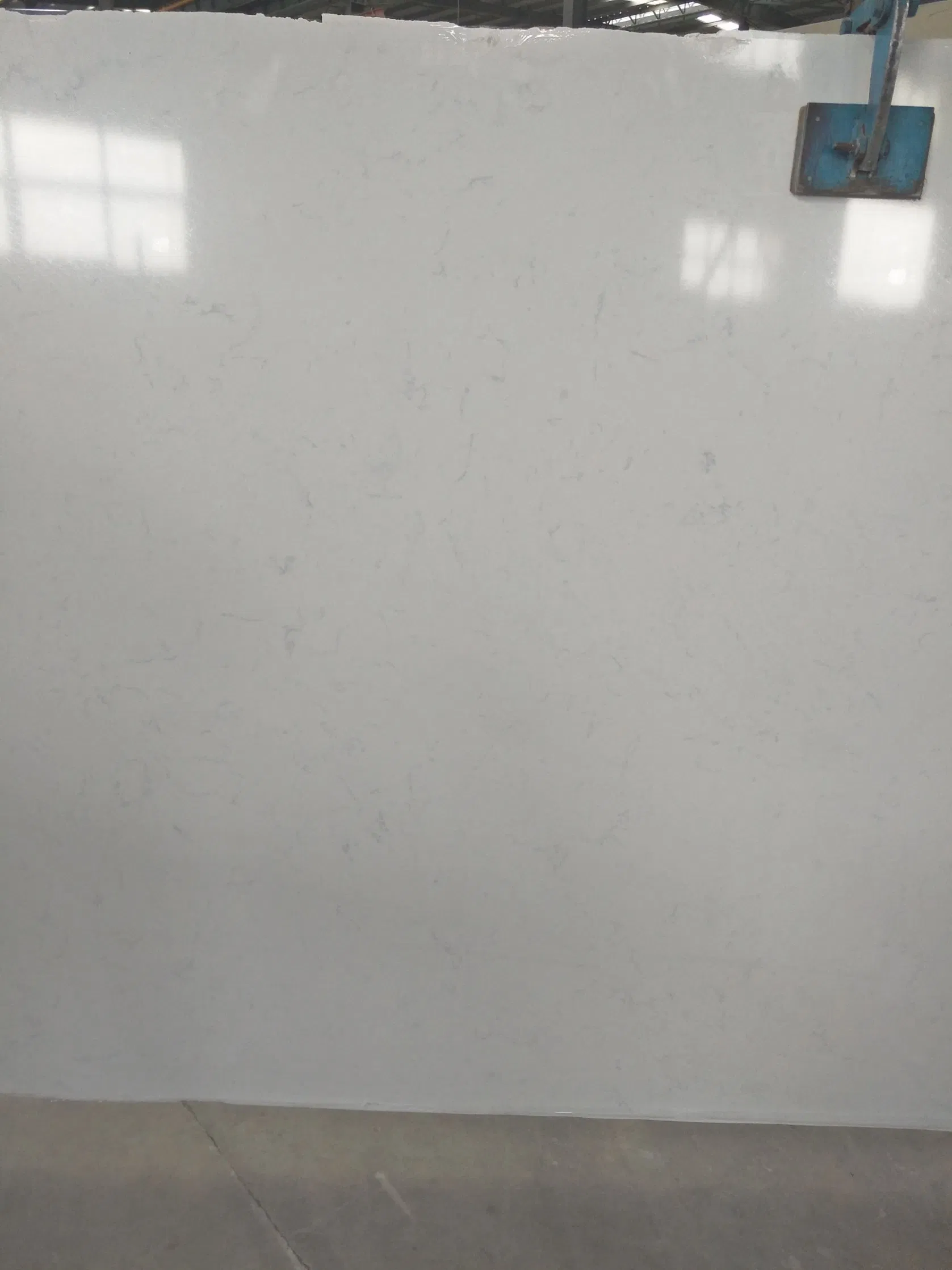 Light Vein Carrara Quartz Stone Slab for Countertops Bathroom Kitchen Wall