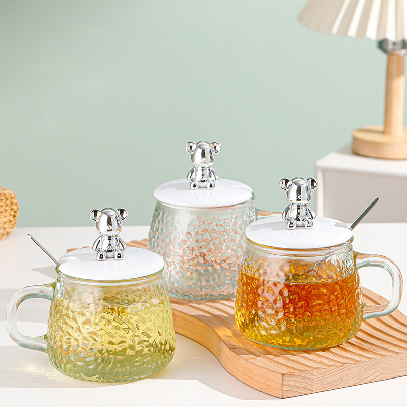 Modern Cute Bear Design 400ml High-Temperature Resistant Tumbler with Lid for Juice Tea Glasses as Business Gifts for Her