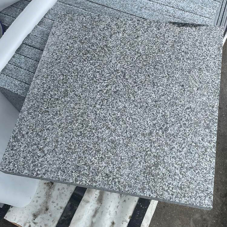 China Black/Yellow/Silver/Dark Grey Granite Paving Stone /G648/G681/G602/G664/G603/G654/G684/G682 Granite for Outdoor Pavement