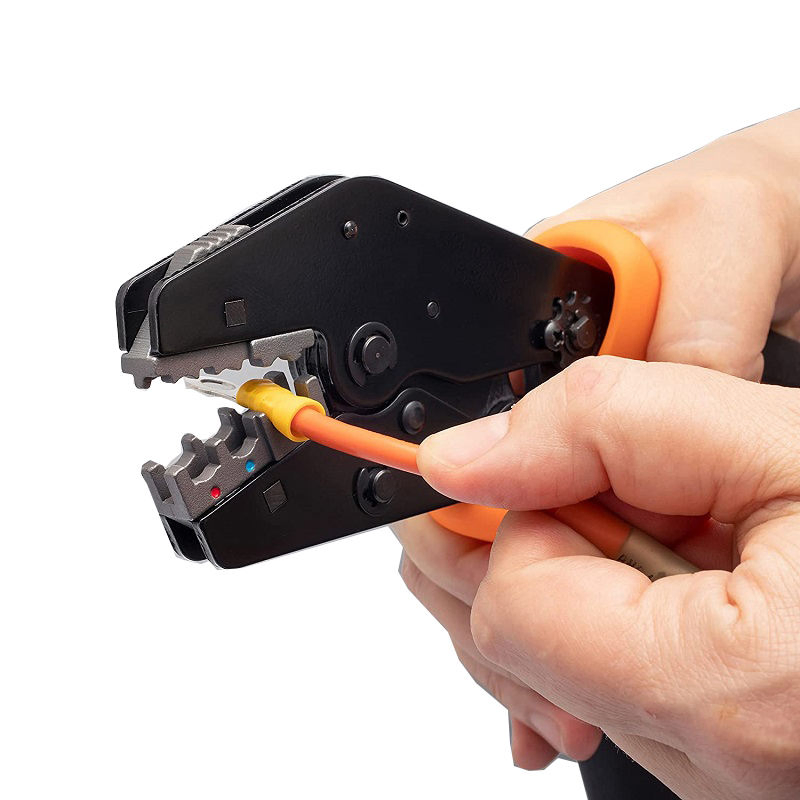 Набор для обжима флажковых разъемов