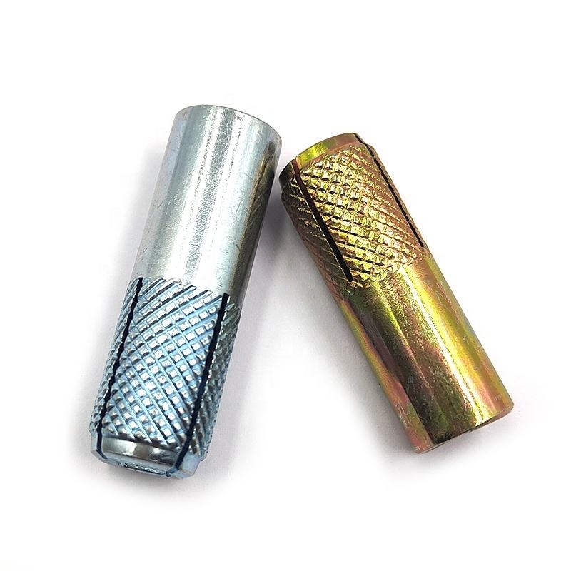 Анкерный болт M12*50 с желтым цинковым покрытием