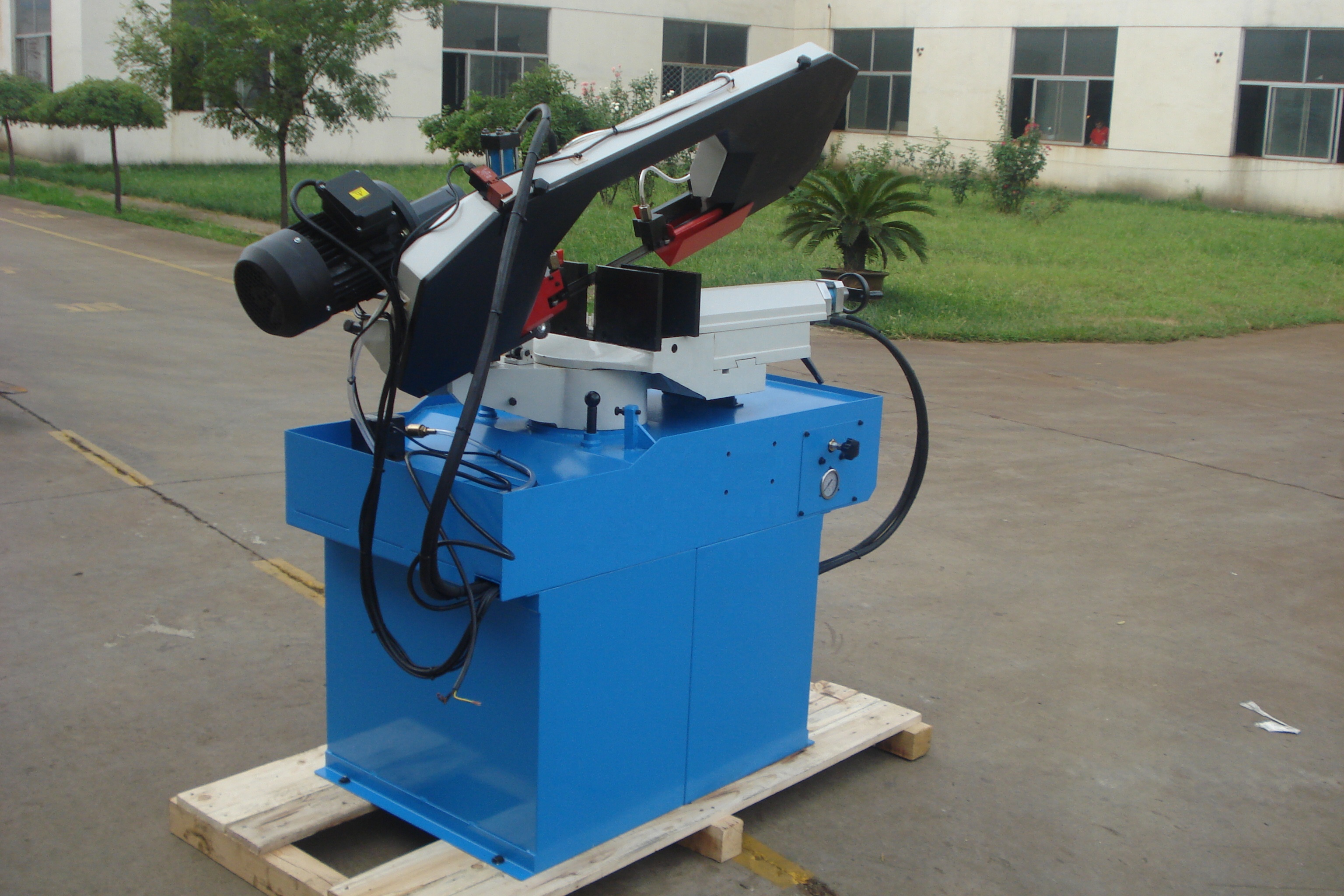 Станок ленточнопильный по металлу BS-315GH