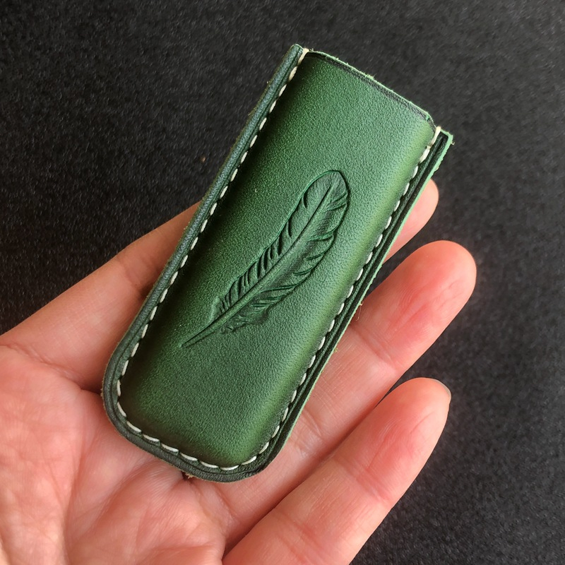 Ea392 Protective Storage Case Leather Box Mobile with Waterproof Travel Cigarette Keychain Holder Leash Logo Custom Vintage Lighter Cases