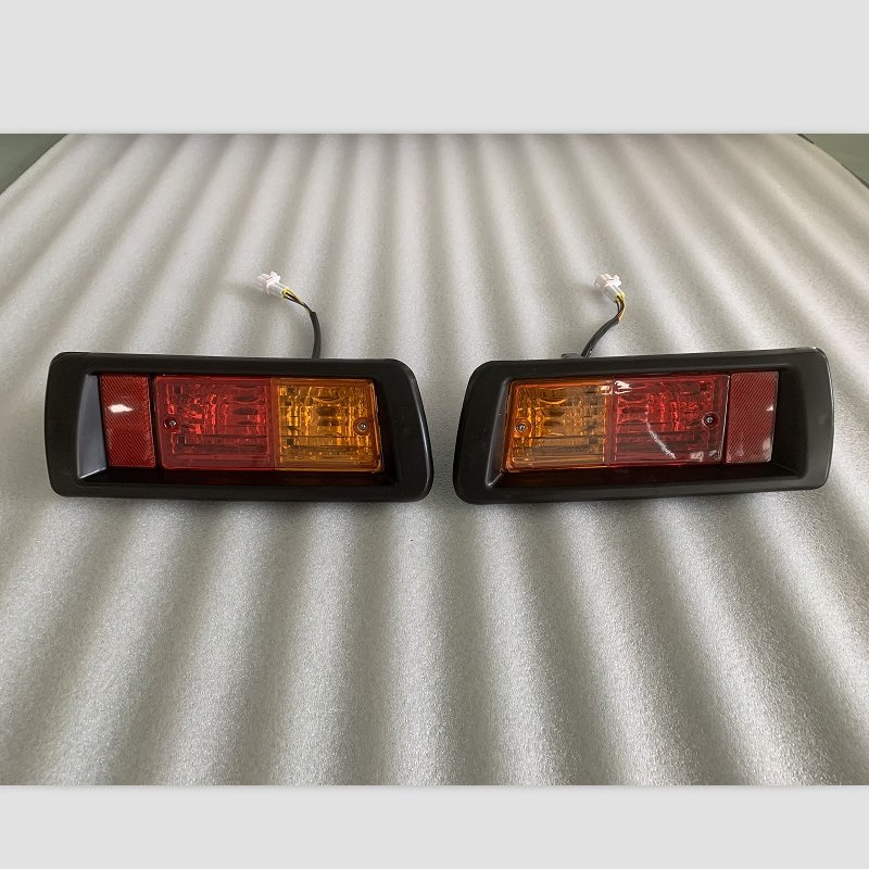 Фонарь заднего бампера Toyota Prado LC90