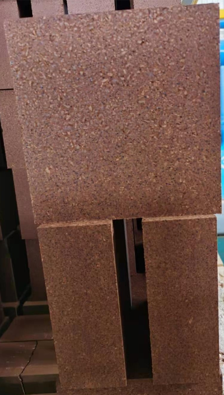 Магнезитовый кирпич Hercynite для вращающейся печи