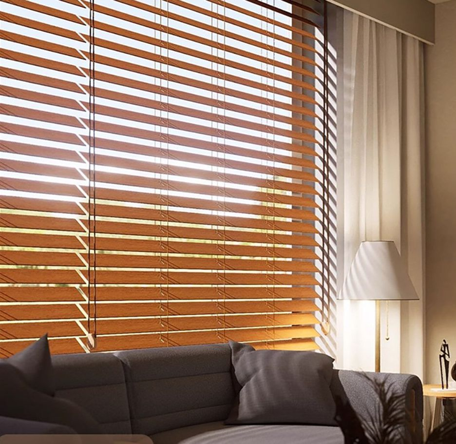 Chinese Horizontal Bamboo Venetian Blinds Sunlight Protector Eco-Friendly Mini Blinds