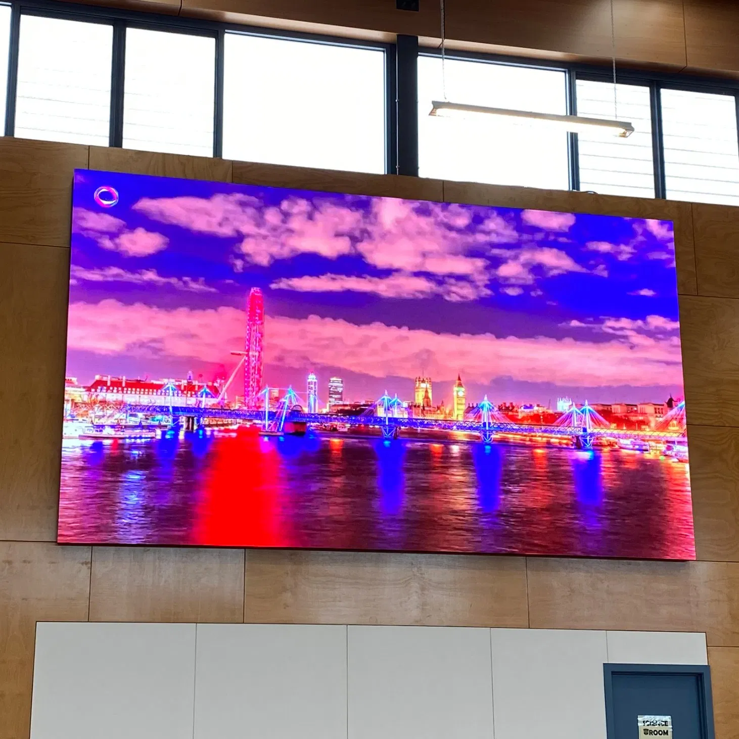 P2 P2.6 P2.9 P3 P3.91 P4 P4.81 P5 P6 P10 mm High HD Stage Advertising Outdoor Full Color Rental Panel Wall Video Advertisement Indoor LED Screen