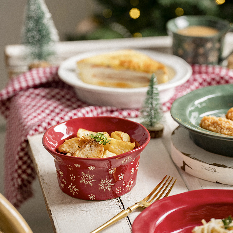 Hot Sale Western Dishes Creative Simple Ceramic Dessert Bowls Mug Christmas Cutlery
