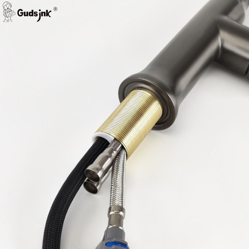 Gudsink Gun Grey Put out Sprayer Tap Mixer Brass Kitchen Faucet Supplier Single Handle Kitchen Faucets