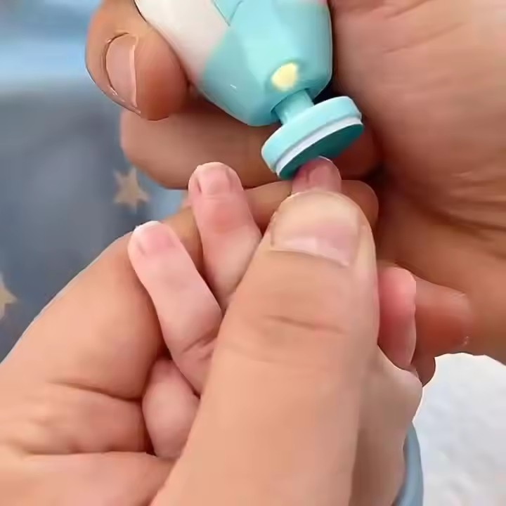 Nail Cutter Baby Nail Trimmer 6 in 1 Safe Electric Baby Nail File Clipper Manicure Pedicure Fingernail Scissors with Light
