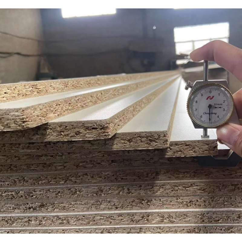 Good Price 1220*2440 18mm E1 Grade Plain Raw Particle Board for Cabinet Core