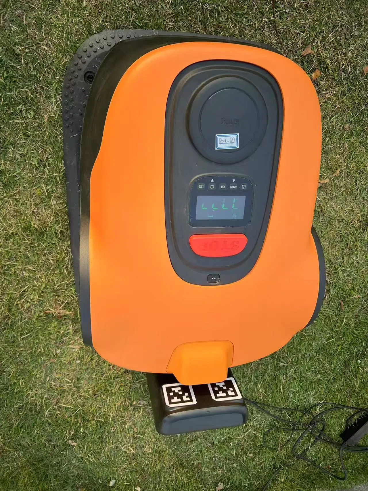 Navigation Technology: Rtk Automatic Robotic Bluetooth APP, Boundary Wire Free Lawn Mover