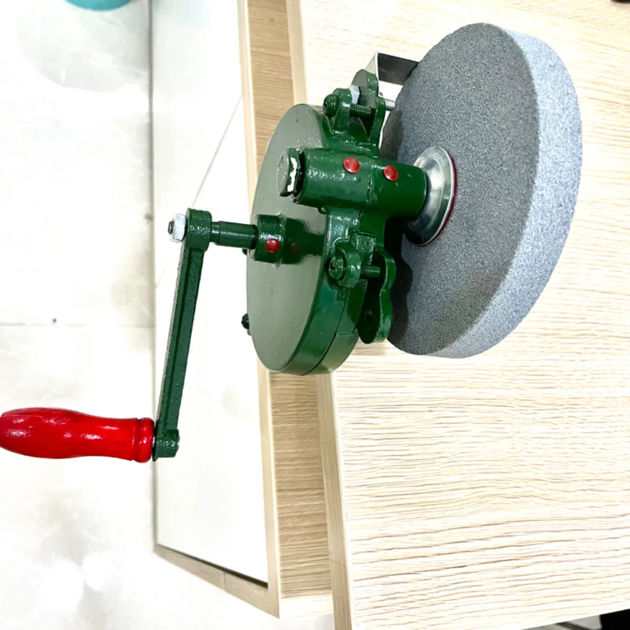 Cast Iron Hand Grinder with Customized Logo