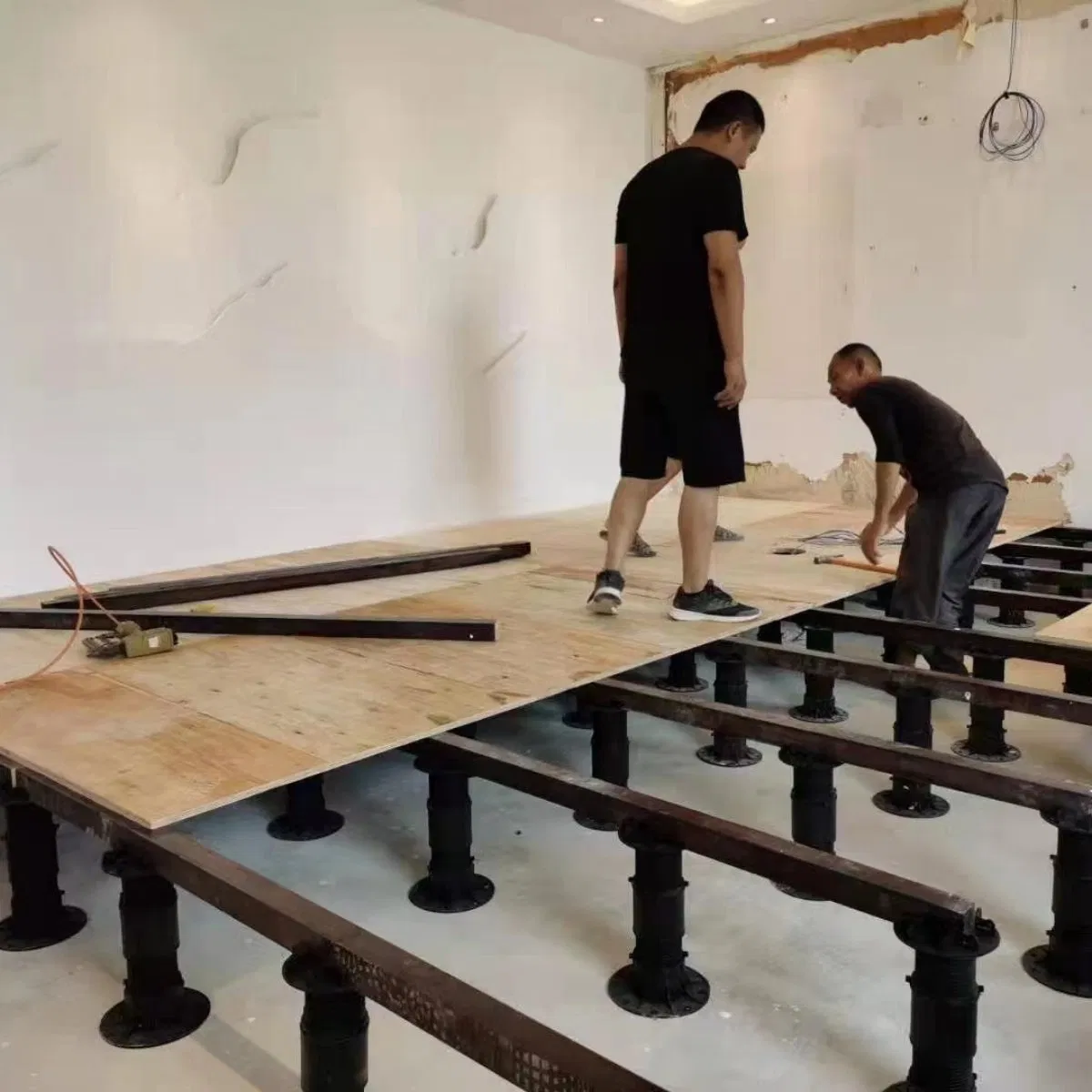 Lightweight Easy Disassemble Strong Load Bearing Capacity Universal Adjustable Decking Pedestal