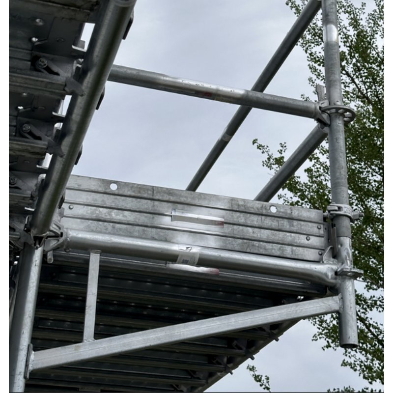 Layher Ringlock Scaffolding Hop-up Brackets Side Brackets for Construction