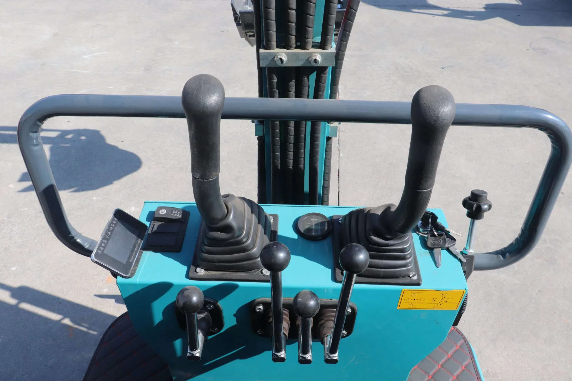 Good Price Mini Excavator Crawler Excavator Small 1 Ton Digger for Sale