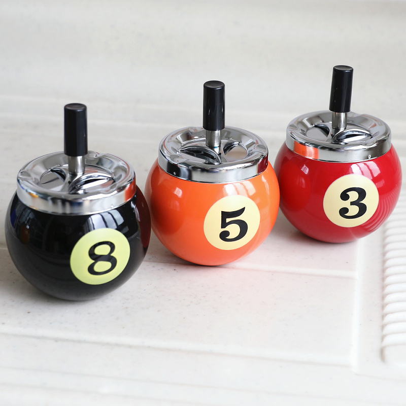 Smoking Accessories Creative Lidded Ashtray Billiard Metal Material Home Decorative Item