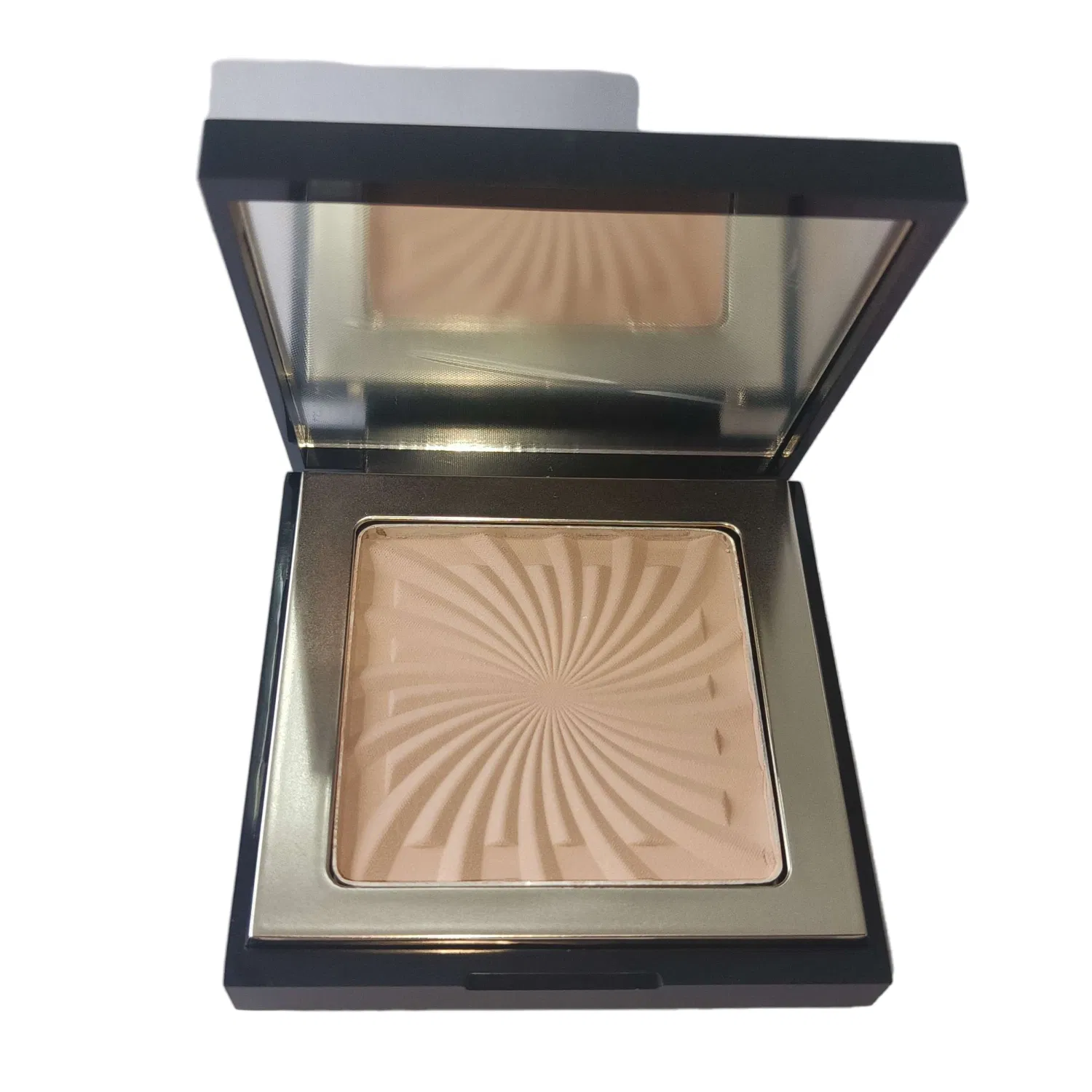 Radiant Contouring Powder for a Stunning Glow Effect