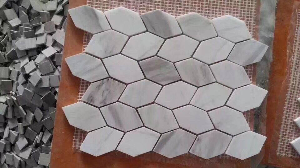 Custom Made Natural Stone Marble Mosaic Tiles for Flooring or Wall Panel Tile