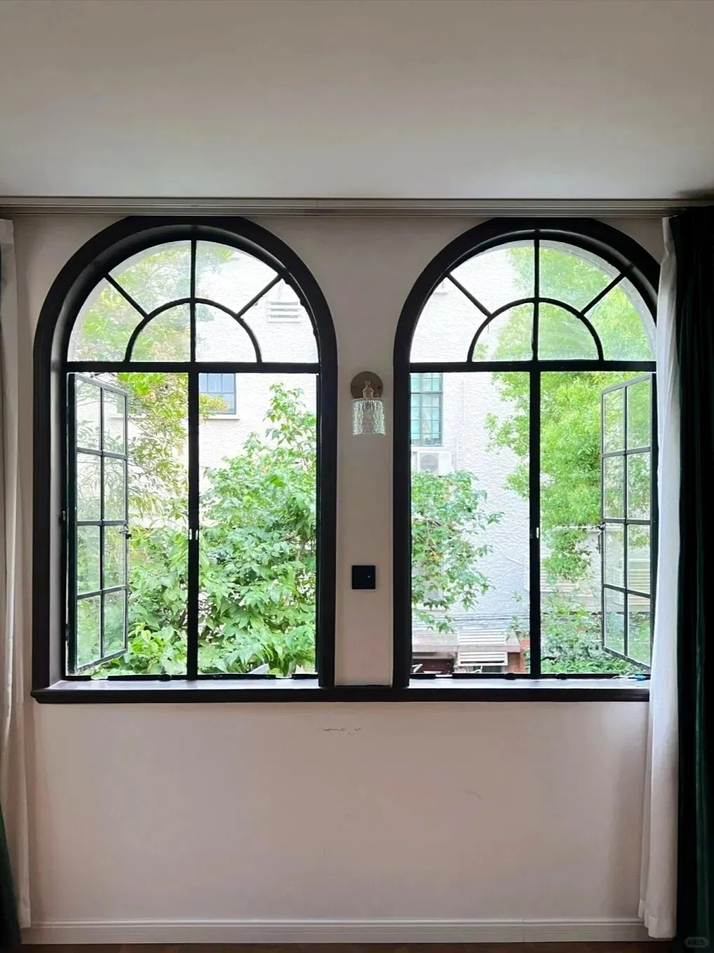 Casement Window Aluminum-Wood Antique Window Round Aluminum Windows