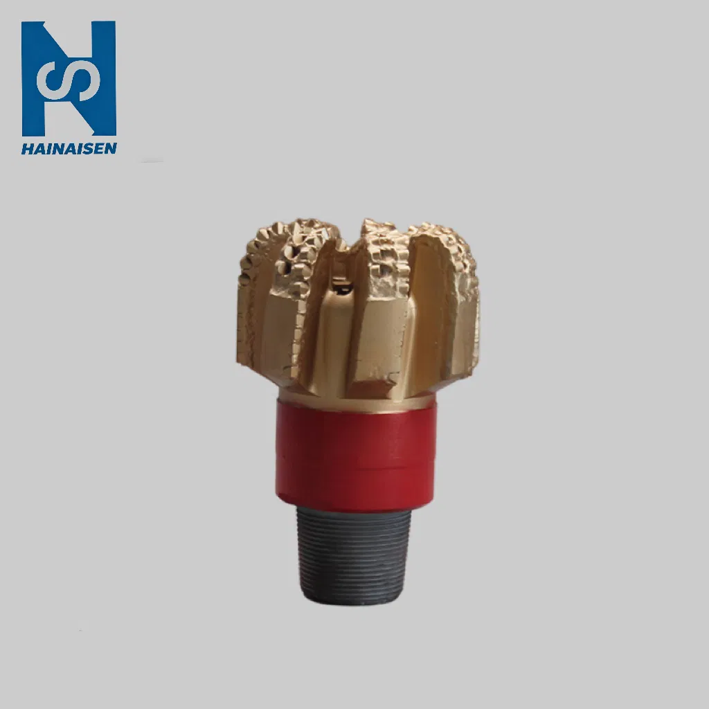 PDC долото 7-крыльевое с 10 соплами для нефтяных скважин