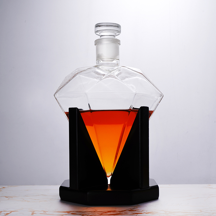 Hot Sell High Borosilicate Glass Diamond Shaped Wine Board Plus Glasses