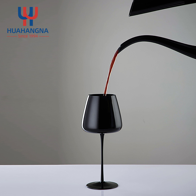 Wholesale High Quality Luxury Unique Sublimation Lead Free Crystal 1500 Ml Custom Diamond Wine Whisky Black Decanter