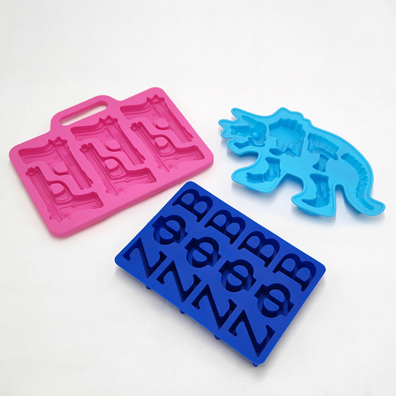 Силиконовая форма для льда с логотипом