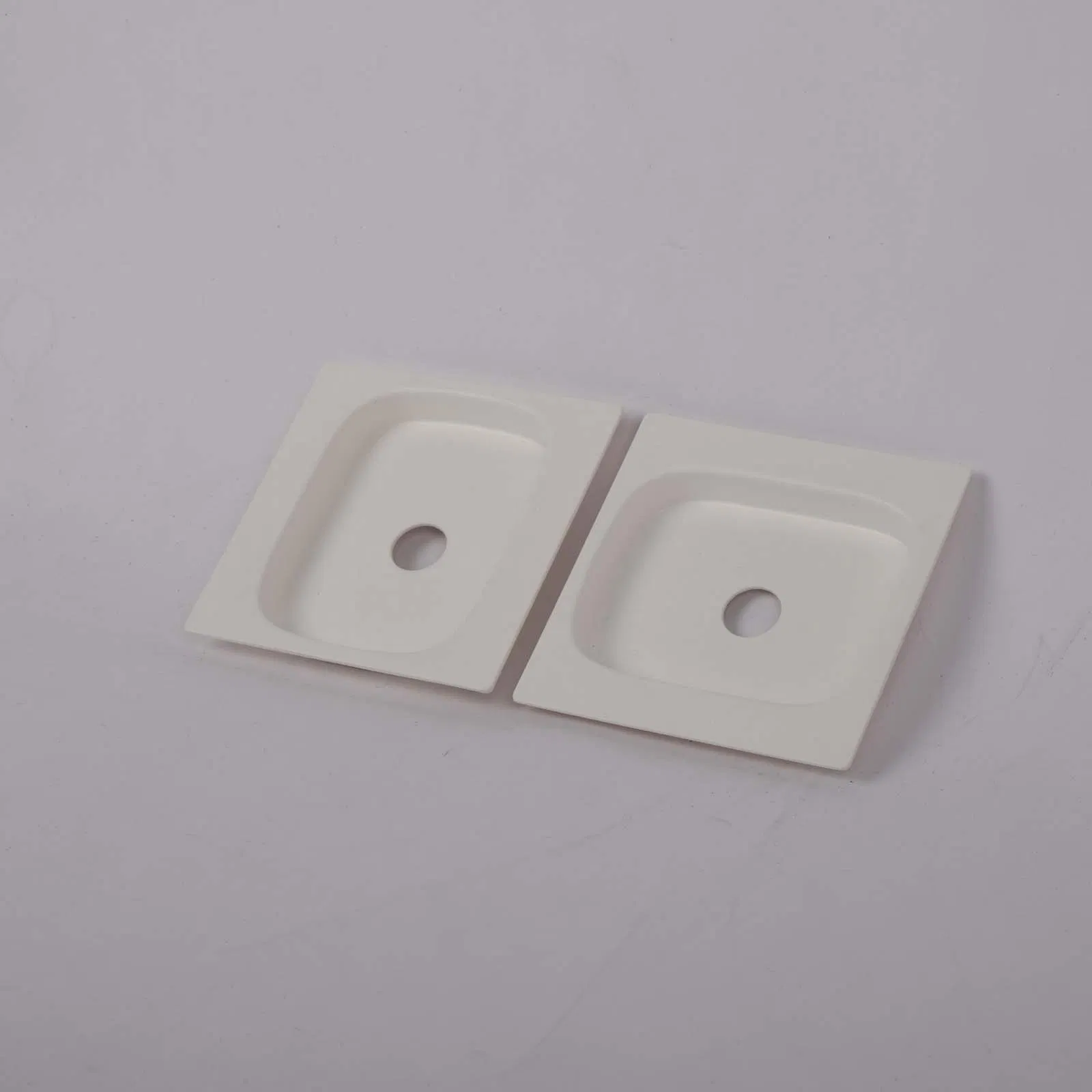 Kbd-Earphone Organizer in White Wet Press Pulp