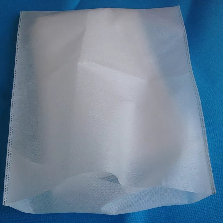 Customized Disposable Thickened Breathable Nonwoven Fabric Pillowcase for Travel Hotels Personal Beauty Care