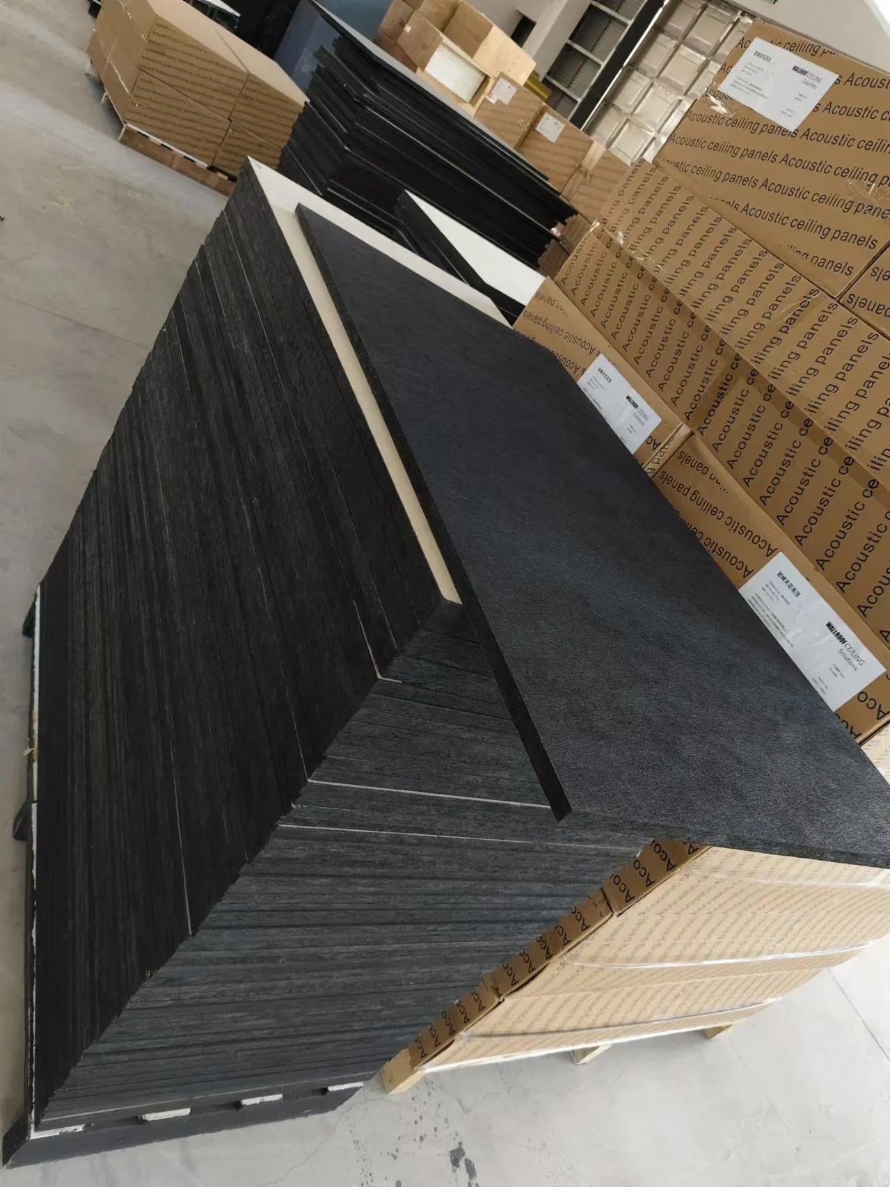 Sound-Absorbing Black Rock Wool Insulation Acoustic False Ceiling Board for Cinema and Theater Use