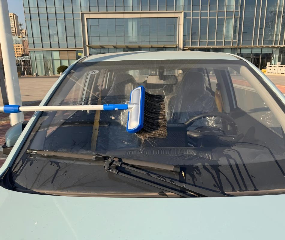 Hot Sales 2026 Good Quality Bristle Car Wash Foam Soft Hog Hair Bristle Car Wash Brush