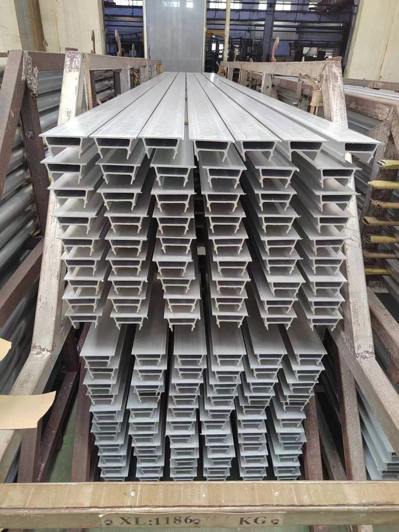 Aluminium Extruded Tubes 3003 /6063/6061