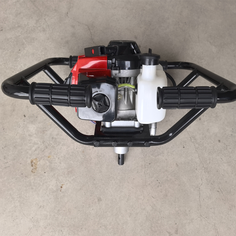 Two Man Using Earth Auger Double Man Earth Auger 63cc Earth Auger